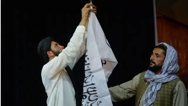 طالبان پریس کانفرنس