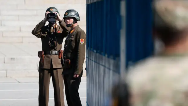 soldados norcoreanos