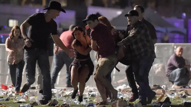 Por qué hay gente que cree que los tiroteos masivos en Estados Unidos nunca  ocurrieron - BBC News Mundo