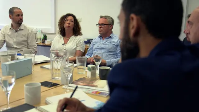 Reunión del grupo de compradores