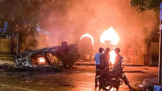 हिंसा के बाद की तस्वीरे