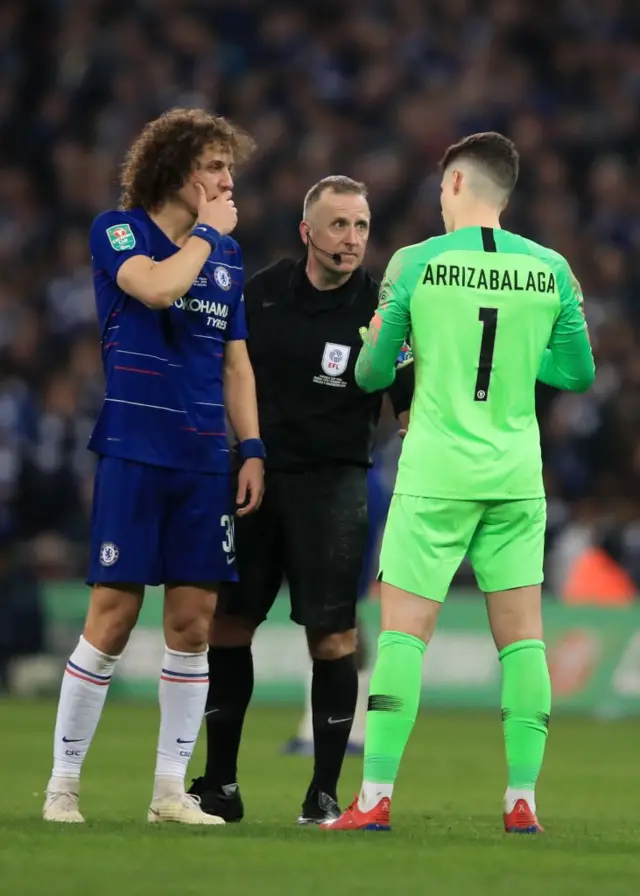 David Luiz, Jonathan Moss y Kepa
