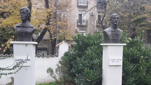 Biste prvih srpskih lekara