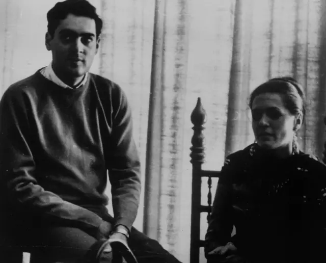 રાજીવ ગાંધી અને સોનિયા ગાંધી