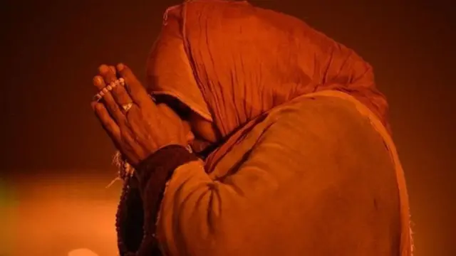 હિંદુ મહિલાની તસવીર