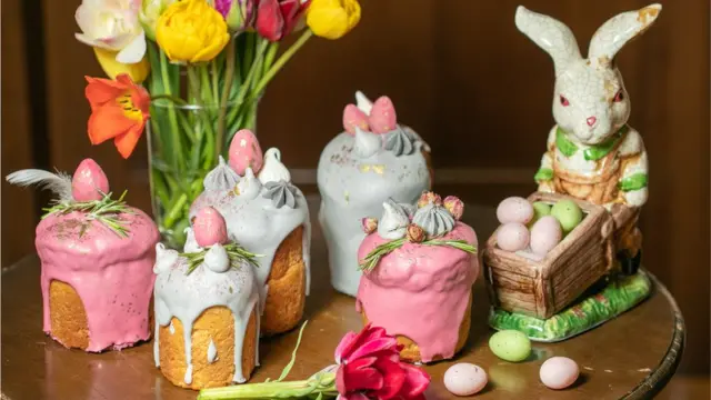 паска, зайчик, яйця