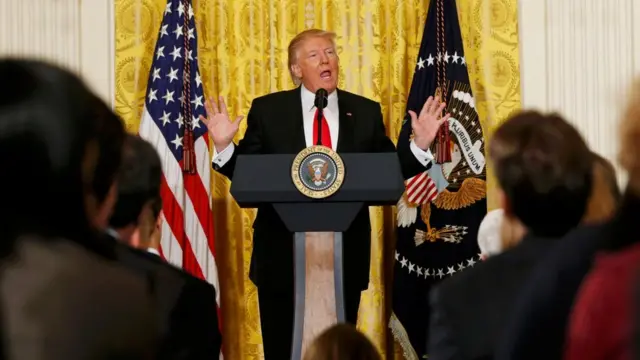 Donald Trump basın toplantısında