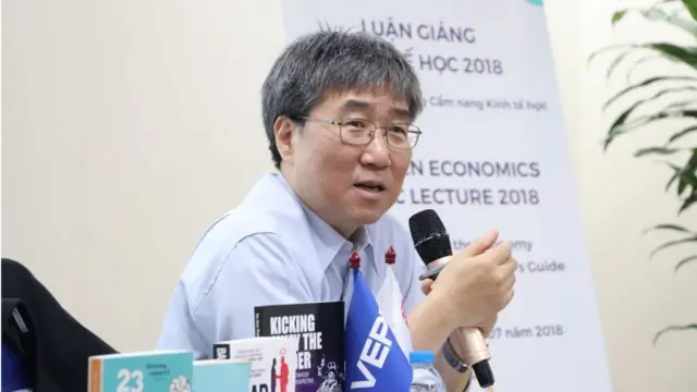 Giáo sư Ha-joon Chang