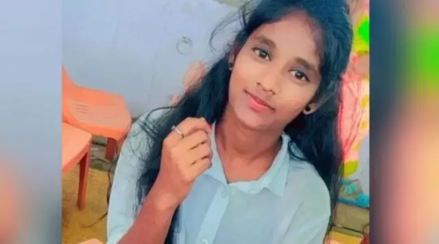 கால்பந்து வீராங்கனை ப்ரியா