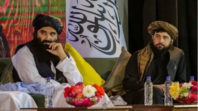 د طالبانو چارواکو په تېره مارچ میاشت کې وویل، سراج الدین حقاني او ملا یعقوب مجاهد له ملا هبت الله اخندزاده سره لیدلي.