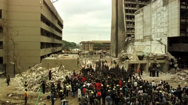 ১৯৯৮ সালে কেনিয়ার নাইরোবিতে মার্কিন দূতাবাসে আল কায়দার হামলা।