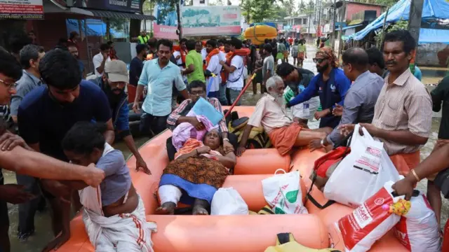 வரலாறு காணாத வெள்ளம்: என்ன ஆனது கேரளத்துக்கு?