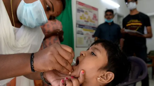 கொரோனா தடுப்பூசி