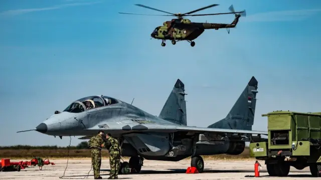 Ejercicios militares serbo-rusos