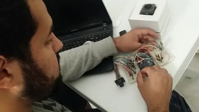 Khalid Mechchate, SOS Santé, digital, santé, innovation, Afrique, Jeunes entrepreneurs africains, Rémy Nsabimana, Afrique Avenir, BBC Afrique