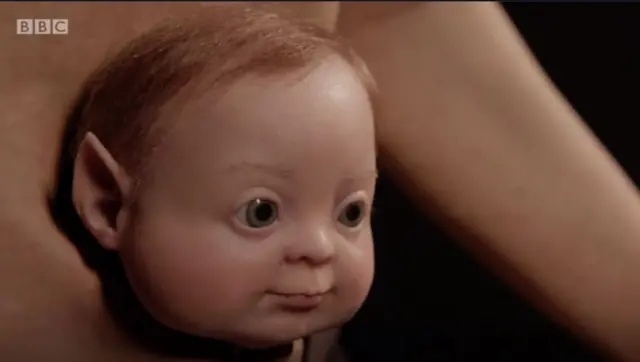 escultura de Alice Roberts