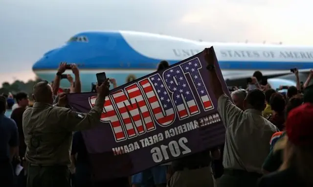 โดนัลด์ ทรัมป์, ประธานาธิบดี, โจมตีสื่อ, ปราศรัย, ฟลอริดา