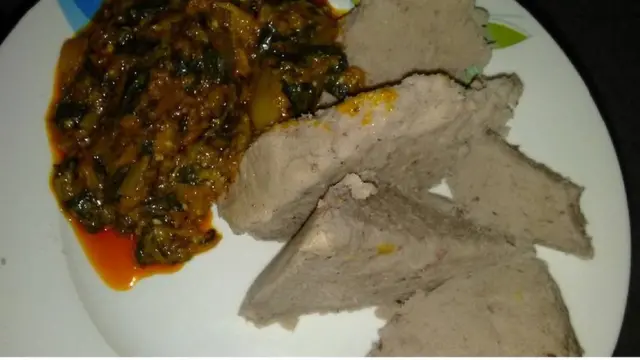 Ekuru Aro ati ata dindin