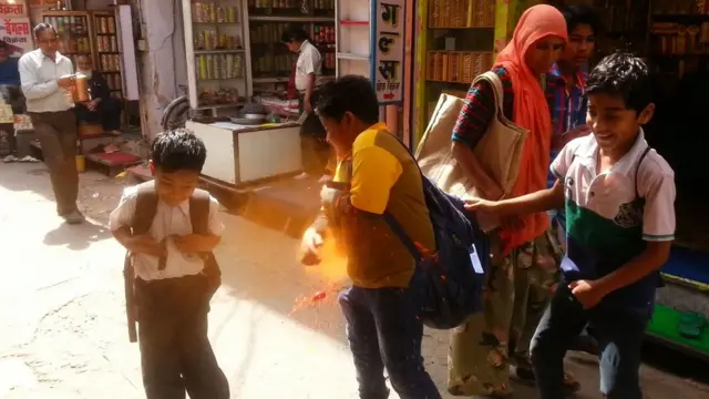 लाख के गोटे