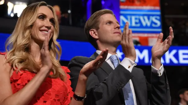 Lara Yunaska y Eric Trump