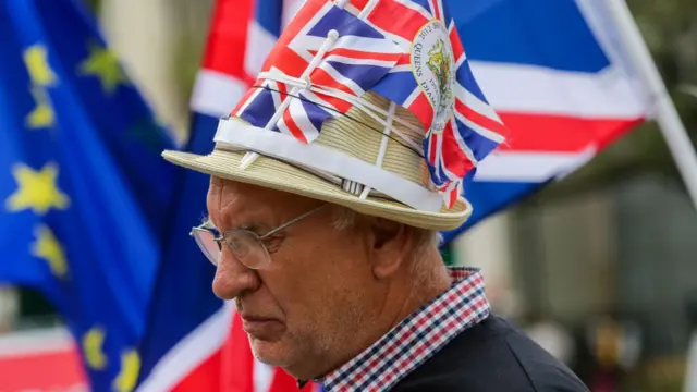 Nin ka mid ah taageerayaasha ka bixitaanka Midowga Yurub