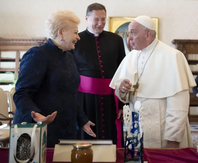 Грибаускайте та Папа