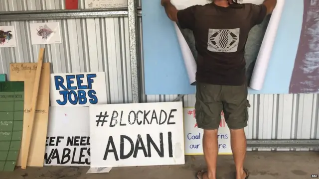 ਅਡਾਨੀ ਖ਼ਿਲਾਫ਼ ਮੁਹਿੰਮ