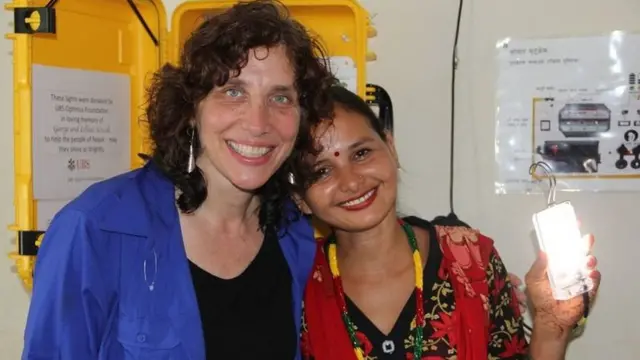 ஒரு சூட்கேஸில் உள்ள சூரிய சக்தி உயிர்களை காப்பாற்றுமா?