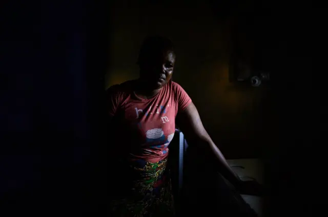 ሪታ ካሮል ሞንሮቭያ ዌስት ፖይነት ያለው ቤቷ ውስጥ