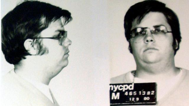 Foto policial de Mark David Chapman, luego de su arresto por el asesinato de John Lennon.