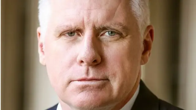 جون نيكسون، المسؤول السابق في المخابرات المركزية الأمريكية الذي تولى التحقيق مع الرئيس الراحل صدام حسين