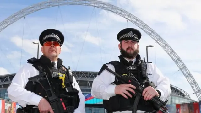 شرطة بريطانيا