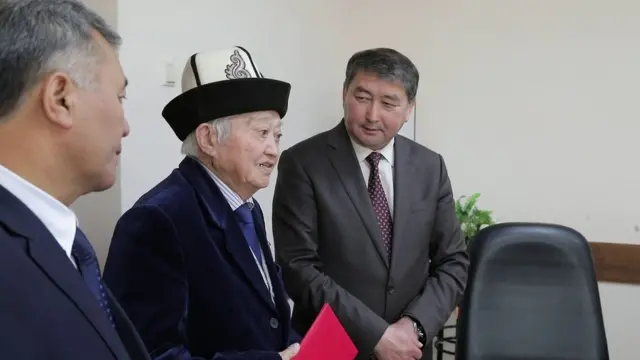 Сапарбек ата