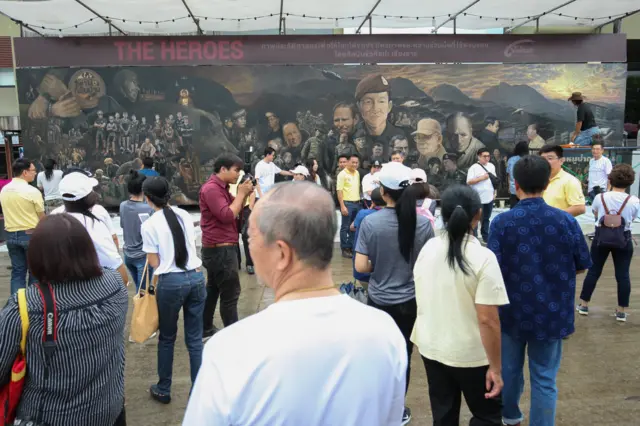 ภาพเดอะฮีโร