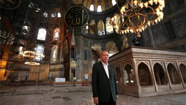 اردوغان وایي، ایاصوفیه به ټولو مسلمانانو، نامسلمانانو او سیلانیانو ته ته پرانیستې وي.