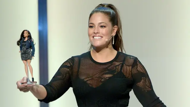 Модель плюс сайз Эшли Грэм