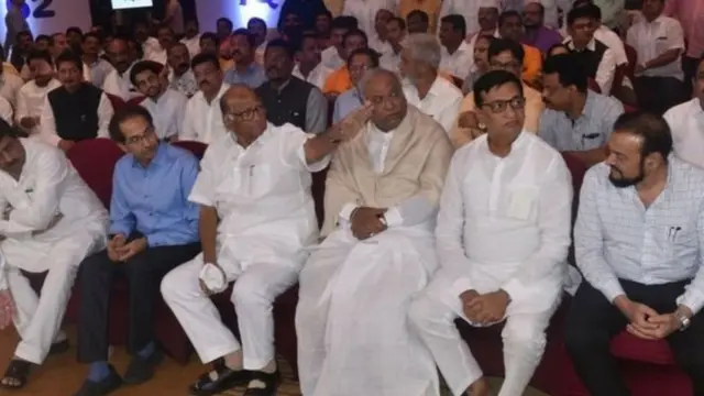 मुख्यमंत्री उद्धव ठाकरे, शिवसेना, महाविकास आघाडी