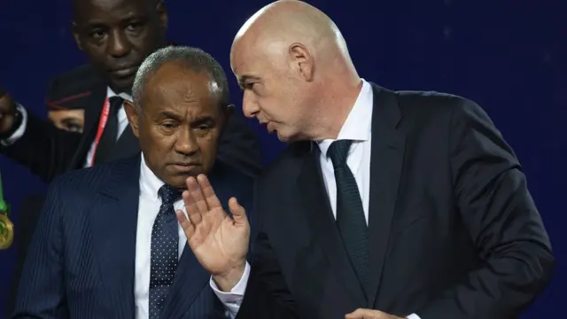 Le Président de la CAF Ahmad Ahmad et le Président de la FIFA Gianni Infantino