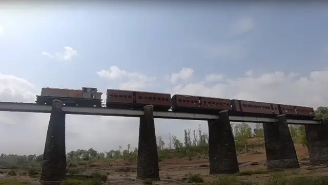 ટ્રેન