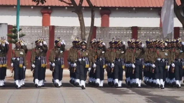 પરેડને લીડ કરતા ભાવના કસ્તૂરી