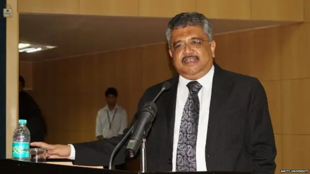 ગુજરાતના વકીલ તુષાર મહેતાએ છેલ્લા એક દાયકામાં ઝડપી પ્રગતિ કરી છે.