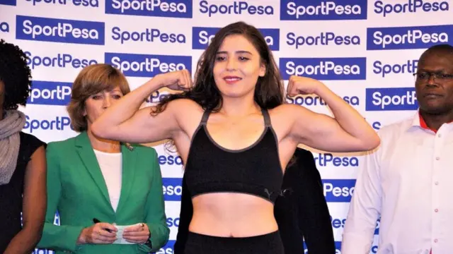 Mercod Yemithi akipimwa uzani