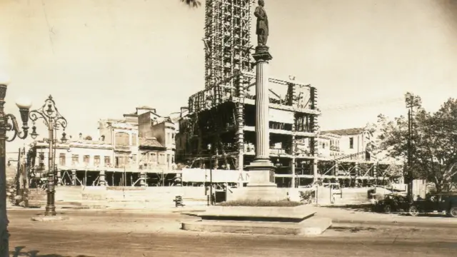 Fotocasa das apostas do brasilpreto e branco do edifício com 22 andarescasa das apostas do brasilconstrução