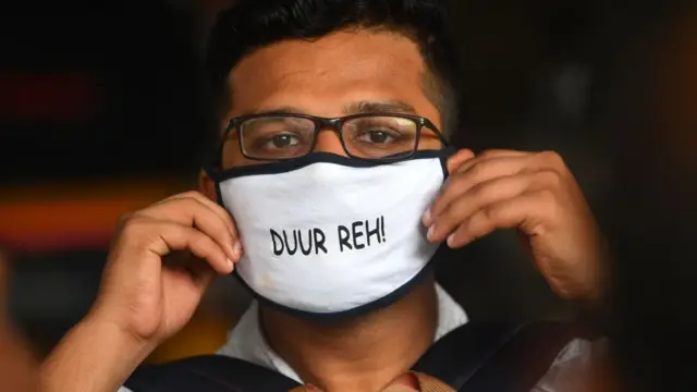 कोरोना पुणे