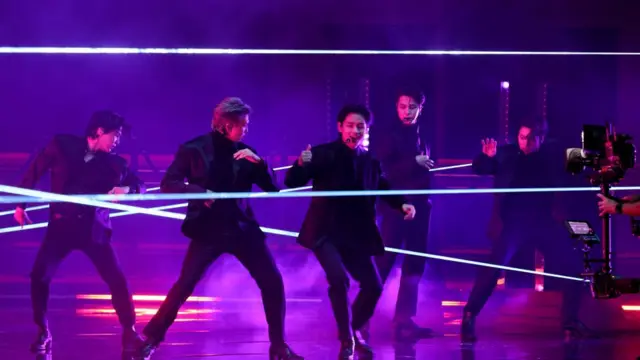 بي تي إس