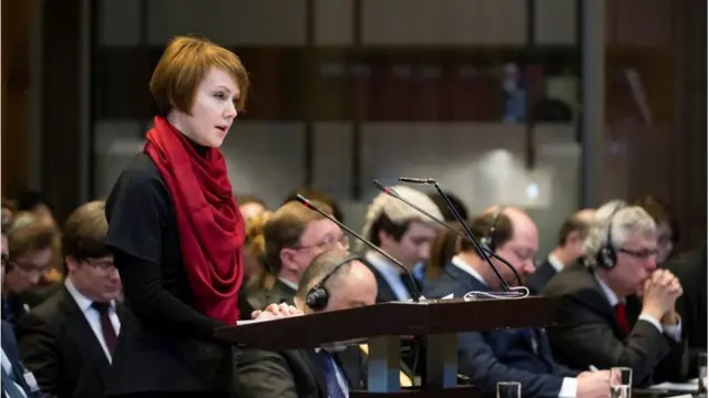 Українську делегацію очолює заступник міністра закордонних справ України Олена Зеркаль