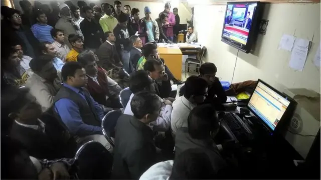 ঢাকার একটা ব্রোকারেজ হাউজের দৃশ্য