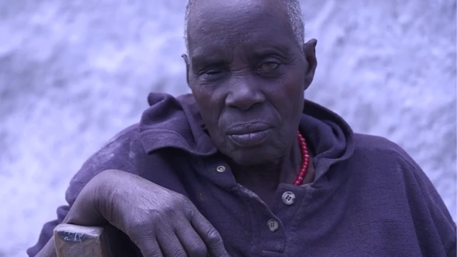 "திருமணத்திற்கு முன் கருத்தரித்ததால் சாவதற்கு தீவில் விடப்பட்டேன்"