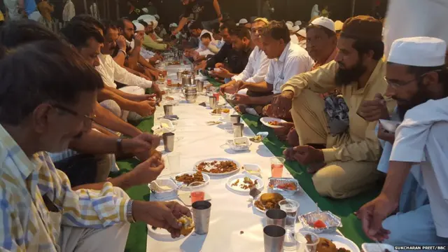 ਇਫ਼ਤਾਰ ਪਾਰਟੀ, ਮਲੇਰਕੋਟਲਾ