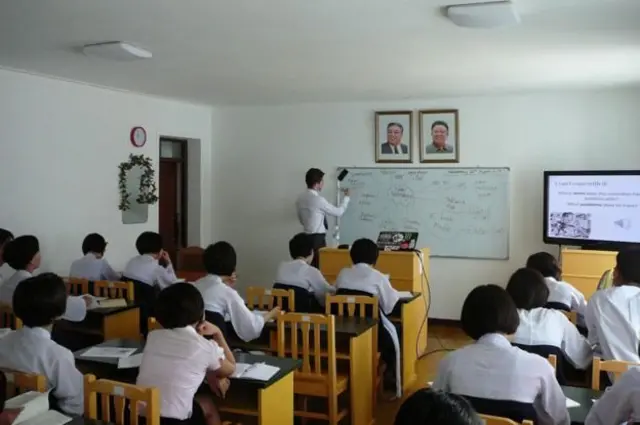 นายกริฟฟินสอนหนังสือ